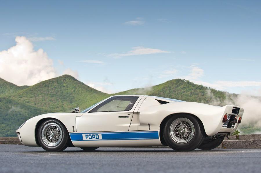  Ford GT40 (Mk I) 1967 года  (фото 33 из 34)